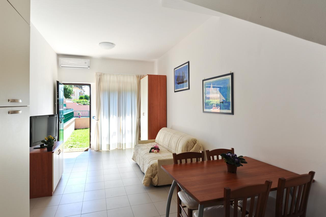 La Perla Del Tirreno Apartment Santa Severa Exterior foto